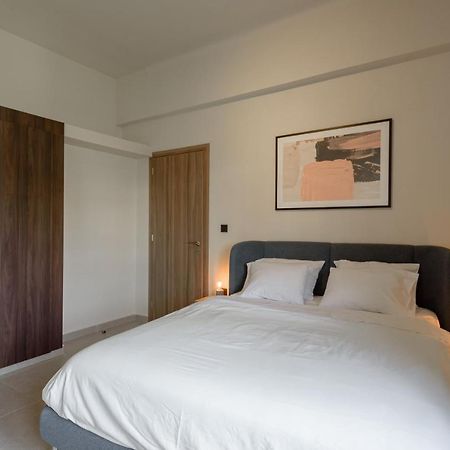 Galio Suites Airport By Airstay Spáta Eksteriør bilde