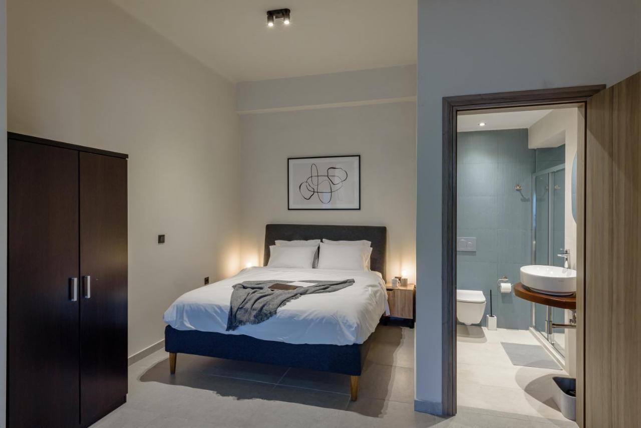 Galio Suites Airport By Airstay Spáta Eksteriør bilde