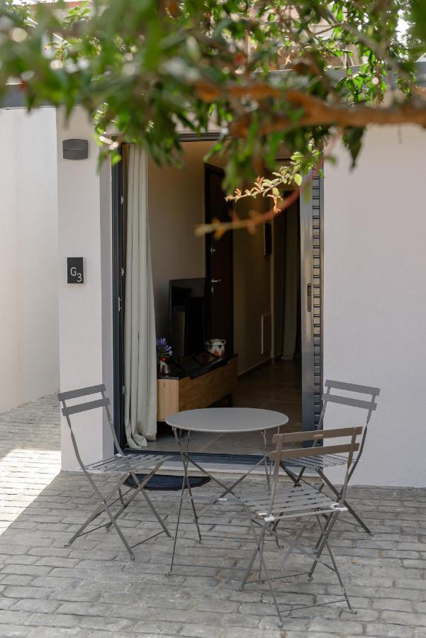 Galio Suites Airport By Airstay Spáta Eksteriør bilde