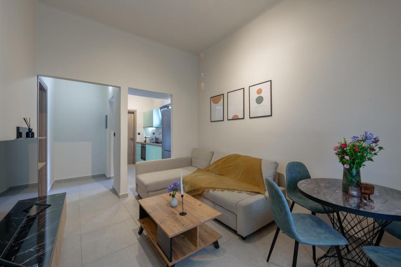 Galio Suites Airport By Airstay Spáta Eksteriør bilde